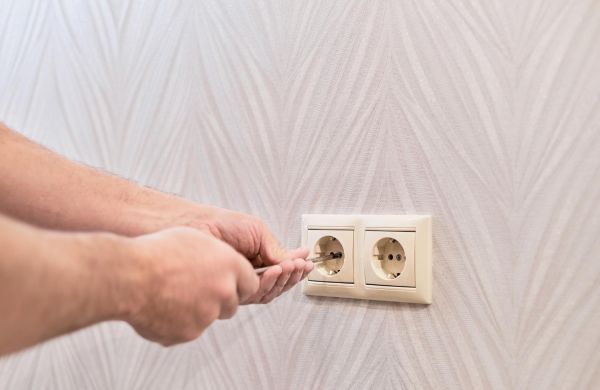 Des idées pratiques pour choisir une prise électrique adaptée